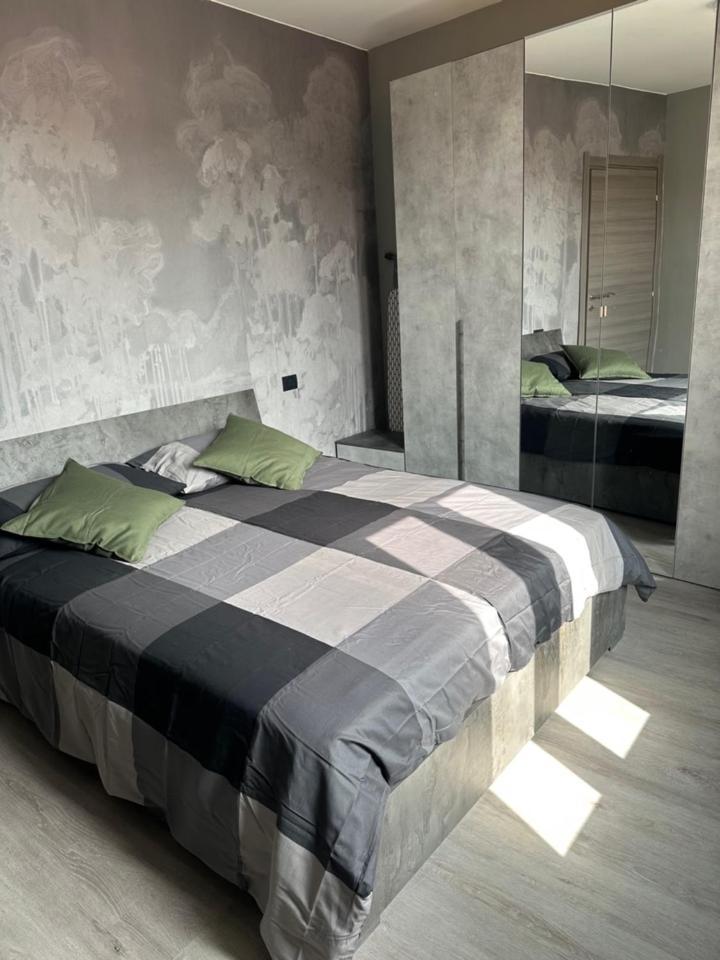 Corte Grande Apartment Lipomo Екстериор снимка